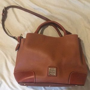 Dooney & Bourke purse